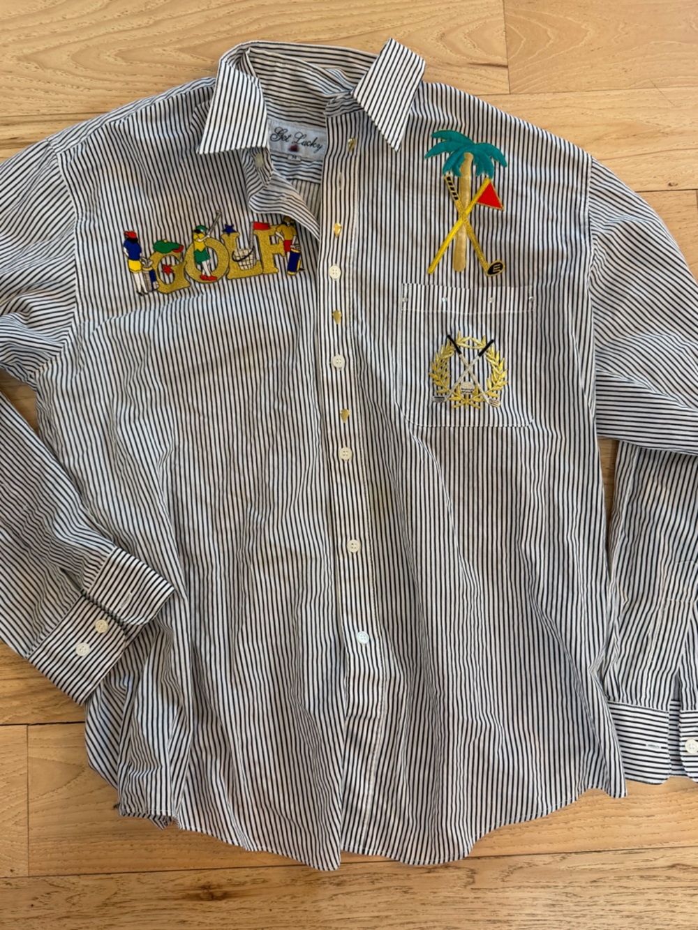 Get lucky button down shirt size medium women’s : Golf